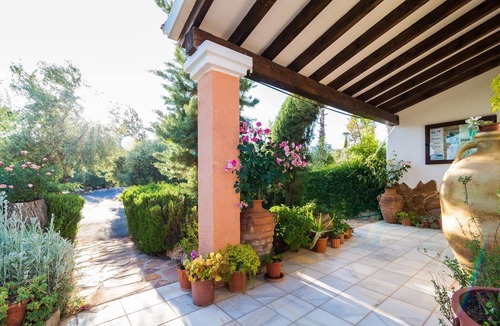 Pozo Alcon House | Ibipozo Getaway with Nature Trails