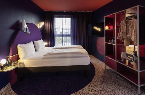 Neuperlach Hotel | Ibis Styles Muenchen Perlach