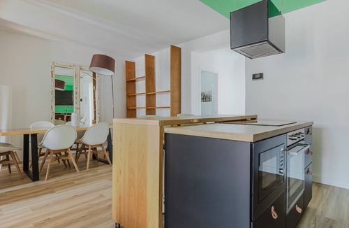 Justicia Apartment | Ideal Chueca Justicia 2BR w/Balcony, Elev & Doorman, by Blueground
