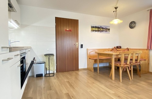 Motzach Apartment | Idyllic apartment in the countryside with terrace, parking space (wallbox) and bicycle room.