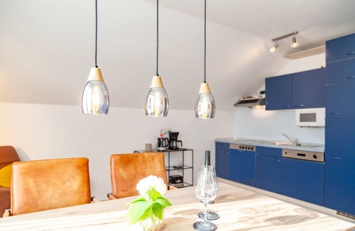 Iphofen Apartment | Idyllic location, just a few steps from the swimming pool + the old town