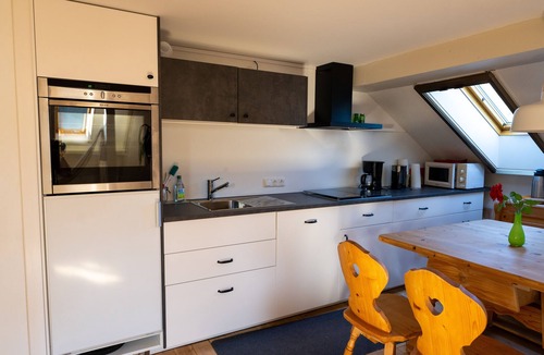 Altusried Apartment | Idyllic vacation apartment with 2 bedrooms and balcony in the house on the Iller