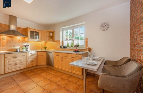 Neu Sallenthin House | Idyllic vacation home with garden, lake proximity and plenty of space for families