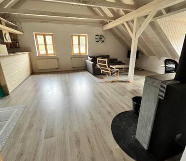 Unterallgau Apartment | Idyllisches Ferienapartment Allgäu (Ehwiesmühle)