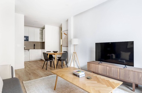 Salamanca Apartment | Immpecable Salamanca 3BR, by Blueground