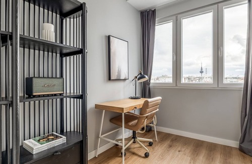 Guindalera Apartment | Immpecable Salamanca 3BR w/terrace, by Blueground