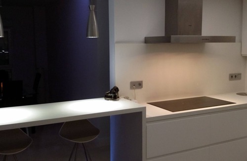 Elche Apartment | In the center/Air conditioning/WIFI/PARKING/FOOTBALL/NETFLIX/offer