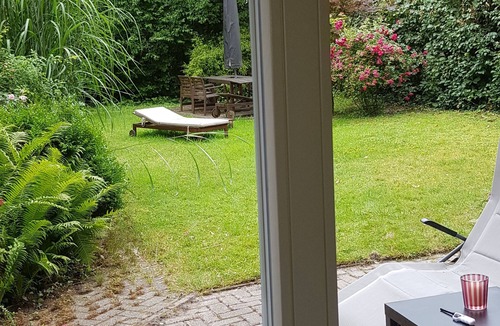 Dobbenviertel Apartment | In the Dobbenviertel with garden 98 sqm 3 double rooms