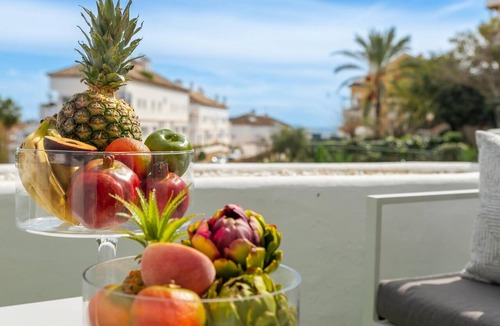 Nueva Andalucia Apartment | Jardines 16 Beautiful family apartment
