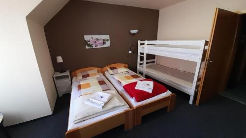Murau Bed & Breakfast | Jasmin Pension Central Location Shared Kitchen Pet Friendly