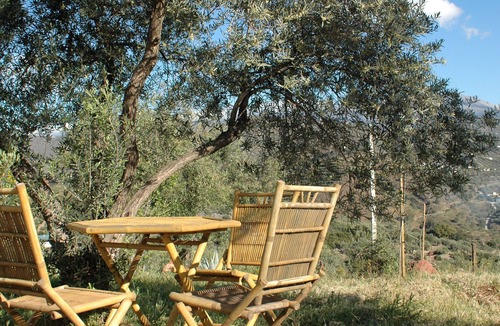 Comares Apartment | Jingtu Wellness & Spa Maitreya