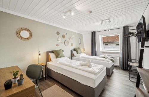 North Tolkewitz/Seidnitz Apartment | JuMar - 2-BR Apartment - ruhig - Balkon top Ausblick - Aufzug - Parkplatz - Elbnah zur sächsischen Schweiz