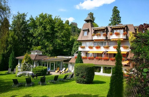 Badenweiler House | Junior suite with WC and whirlpool/shower - Top CCL Hotel Ritter Badenweiler