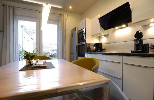 Zinnowitz Apartment | Küstenvilla stilvolle 3Zi FerienWhg mit Terrasse ruhig zentral strandnah 600m