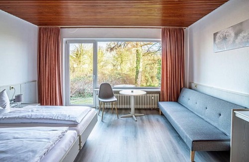Kreuzkamp Hotel | K357 - Monteurhotel Ostsee Lounge