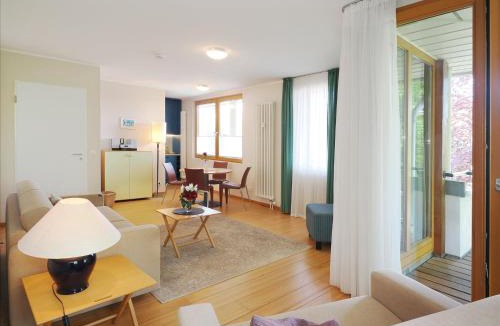 Heringsdorf Apartment | Kaiservillen Heringsdorf - Ferienwohnung mit 1 Schlafzimmer und Balkon D133