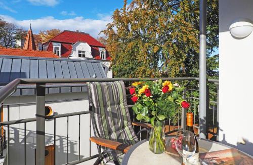 Heringsdorf Apartment | Kaiservillen Heringsdorf - Ferienwohnung mit 1 Schlafzimmer und Balkon D221