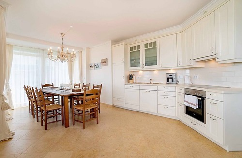 Kuehlungsborn Villa | Kein Hüsung (Whg. 1) - Strandresidenz-Kühlungsborn *
