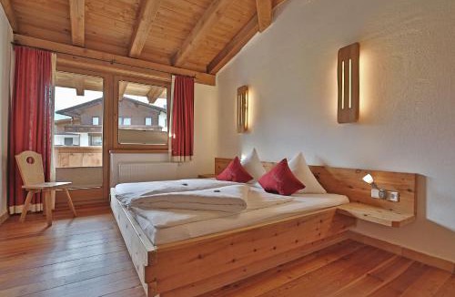 Arzl im Piztal House | Kinderbauernhof Leneler