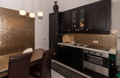 Bad Reichenhall Apartment | King-Luitpold-Apartment for 1-6 persons and balcony, 80sqm