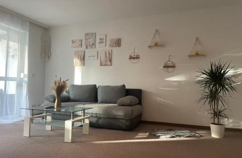 Freilassing Apartment | Kingsize Bett BOHO Apartment mit Tiefgarage nähe Salzburg