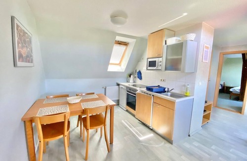 Hinterhermsdorf Apartment | Kleine gemütliche Ferienwohnung. Ideal für 1 bis 3 Personen. Haustierfreundlich.