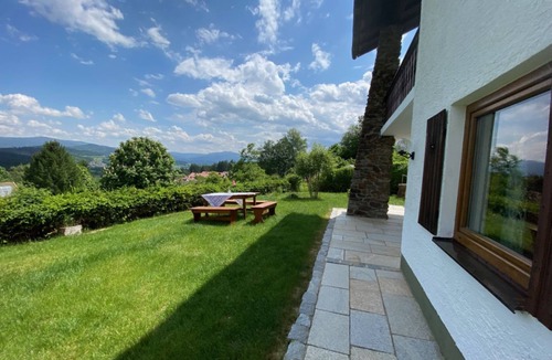 Rabenstein Apartment | "Kleiner Rachel" Garden Apartment with private terrace (Am Kaisersteig Vacation Rentals)
