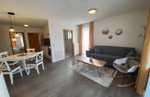 Kotzting Apartment | Komplett ausgestattetes Appartement mit kostenlosem Eintritt ins AQACUR