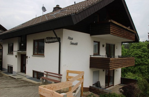 Friedenweiler Apartment | Kuckucksnest Wohnung OG