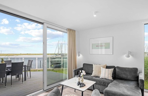 Wendtorf Apartment | Küstenbrise holiday flat in Marina Wendtorf with sea views & 159 m² for up to 12