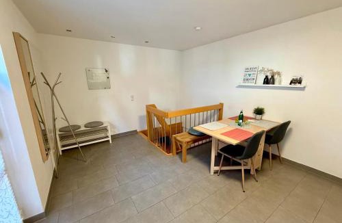 Brueggen Apartment | LüttelHome, moderne Ferienwohnung im Grünen mit Highspeed-Glasfaser