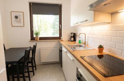 Geilenkirchen Apartment | L21-Apartment Geilenkirchen OT Teveren, 3 Zimmer, 6 Betten, Standardisierte Ausstattung, ideal für Reisende, Pendler, Familien