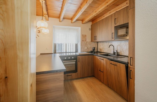 Cascajares de la Sierra House | La Cabaña de Cascajares: Spacious Village House for 8 in Sierra de la Demanda