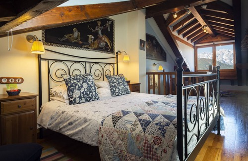 Tudes Apartment | La Casa de las Chimeneas - Apartment 3 bedrooms