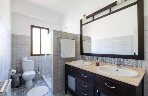 Alanis House | La Pontezuela Alanis