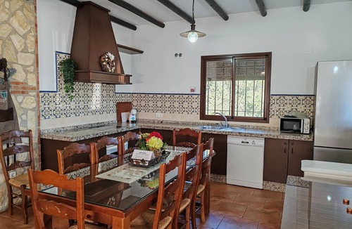 Posadas Ski Chalet | LA SIERREZUELA IS IDEAL FOR FAMILIES WHO NEED TO DISCONNECT IN NATURE.