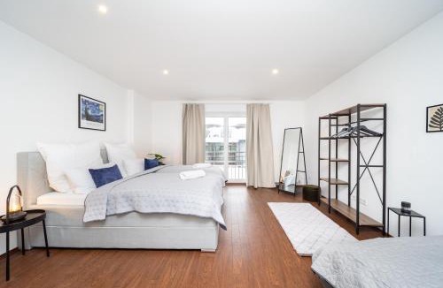 Furstenfeldbruck District Apartment | LaDolceVita - 100m2 Apartment in Zentraler Lage
