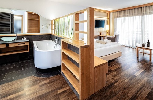 Sankt Josef Am See Hotel | Lake Spa Hotel SEELEITEN