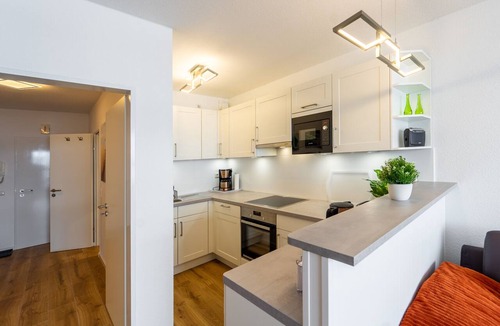 Bad Zwischenahn Apartment | Lake View at the Delf – Modern and Direct Lake Views