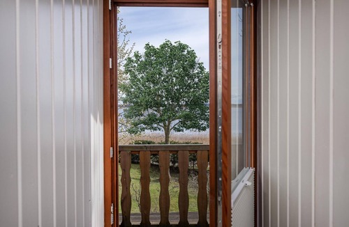 Ziemitz Apartment | Lake view cottage - Country house with lake view - Pets allowed