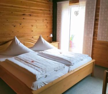 Emskirchen Hotel | Landgasthaus Zum Erlengrund