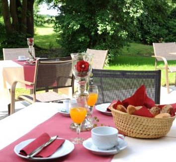 Lichtenfels Hotel | Landgasthof Karolinenhöhe