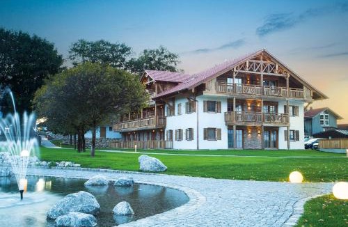 Munchen District House | Landgasthof Schmuck