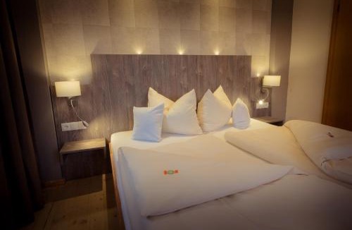Gottsdorf House | Landgasthof Zum Lang