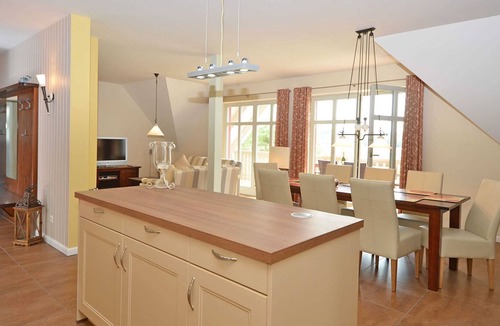 Alt Reddevitz Apartment | Landhaus Hagenblick Alt Reddevitz | WG02 DG+fireplace+sauna - LH 02