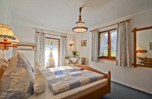 Bad Reichenhall Apartment | Landhaus Heisenbauer