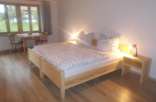 Bad Aibling Apartment | Landhaus Köckbrunn