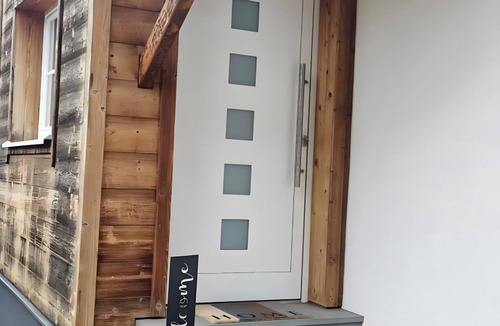 Oberaich Cottage | Landhaus Pool and Relax – Rustic Modern Retreat with Pool & Panoramic Views