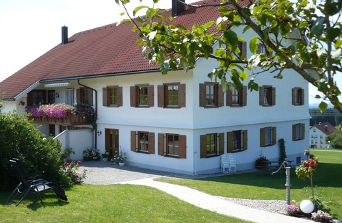 Heimenkirch Condo | Landhaus Spieler - Meadow apartment