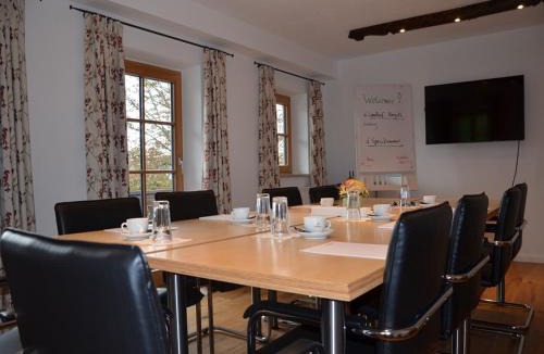 Hoslwang House | Landhof Angstl - Gästezimmer und Tagungsraum